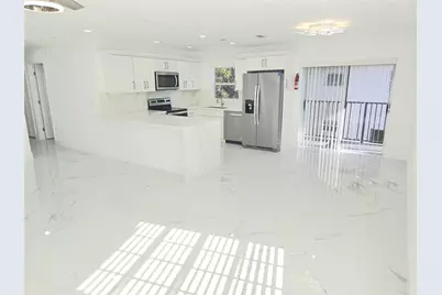 1848 NW 55th Avenue #4x, Lauderhill, FL 33313 - Photo 1
