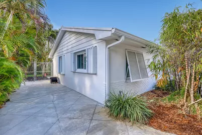 532 Gulf Road, North Palm Beach, FL 33408 - Photo 6