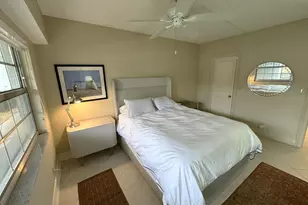 625 Oaks Dr, Pompano Beach, FL 33069 - Photo 10