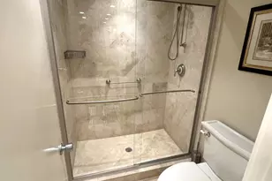 625 Oaks Dr, Pompano Beach, FL 33069 - Photo 12