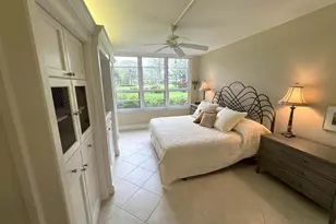 625 Oaks Dr, Pompano Beach, FL 33069 - Photo 4