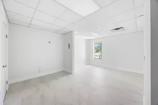 150 NW 70th Ave, Plantation, FL 33317 - Photo 1