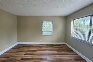 2050 N Congress Ave, West Palm Beach, FL 33401 - Photo 16