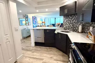 2000 Presidential Way, West Palm Beach, FL 33401 - Photo 22