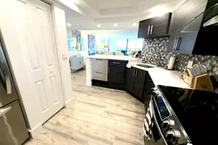 2000 Presidential Way, West Palm Beach, FL 33401 - Photo 16