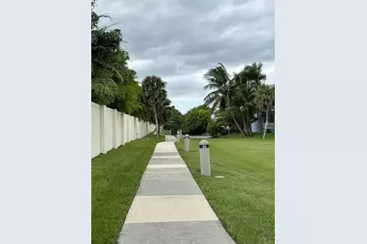 226 Seabreeze Circle, Jupiter, FL 33477 - Photo 20