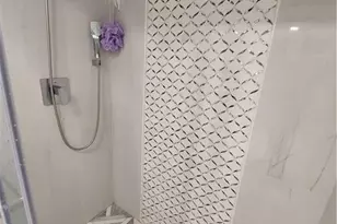 105 Lake Emerald Dr, Oakland Park, FL 33309 - Photo 14