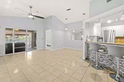 2095 Bonisle Circle, Riviera Beach, FL 33418 - Photo 4