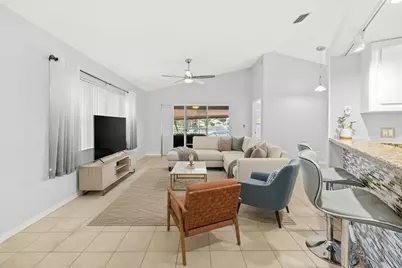 2095 Bonisle Circle, Riviera Beach, FL 33418 - Photo 2