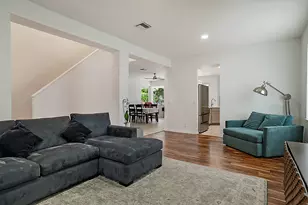 458 Woodview Cir, Palm Beach Gardens, FL 33418 - Photo 10