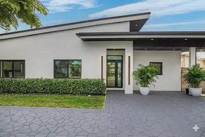 2634 SE 14th Street, Pompano Beach, FL 33062 - Photo 1