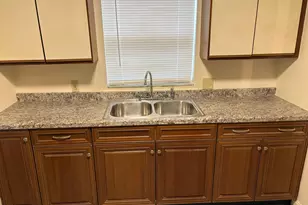 706 S 17th St, Fort Pierce, FL 34950 - Photo 4