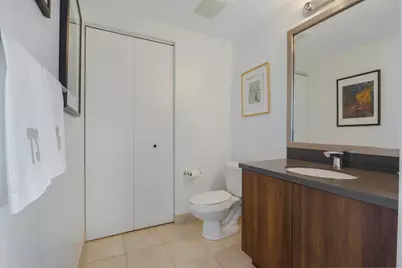 90 SW 3rd Street #Th700a, Miami, FL 33130 - Photo 14