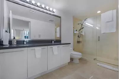 90 SW 3rd Street #Th700a, Miami, FL 33130 - Photo 8