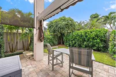 17 Commodore Place, Palm Beach Gardens, FL 33418 - Photo 22