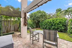 17 Commodore Pl, Palm Beach Gardens, FL 33418 - Photo 22