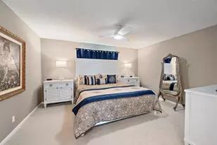 17 Commodore Pl, Palm Beach Gardens, FL 33418 - Photo 12