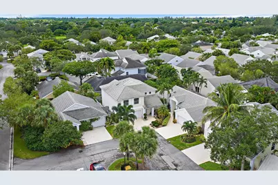 17 Commodore Place, Palm Beach Gardens, FL 33418 - Photo 28