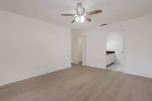 15725 Woodgate Ct, Sunrise, FL 33326 - Photo 12