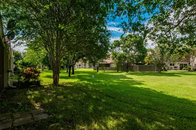 15725 Woodgate Court #C, Sunrise, FL 33326 - Photo 2