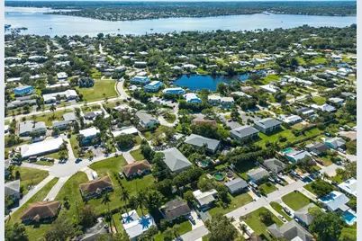 983 NW Spruce Ridge Drive #4, Stuart, FL 34994 - Photo 44