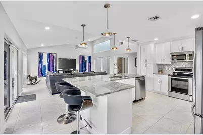 202 SW 29th Avenue, Delray Beach, FL 33445 - Photo 1