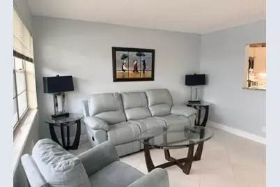 216 Berkshire K, West Palm Beach, FL 33417 - Photo 2