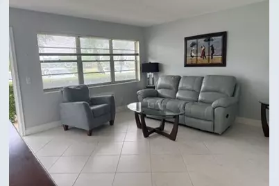 216 Berkshire K, West Palm Beach, FL 33417 - Photo 4
