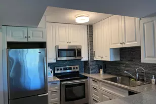 610 Tennis Club Dr, Fort Lauderdale, FL 33311 - Photo 2