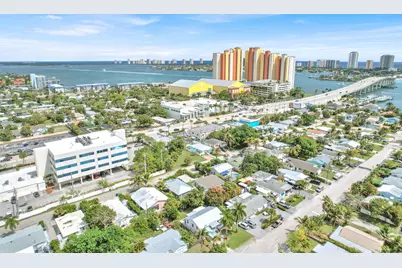 176 E 24th Street, Riviera Beach, FL 33404 - Photo 26
