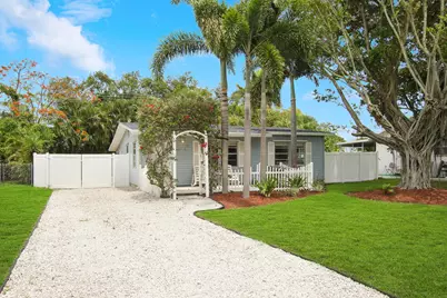 601 N Pennock Lane, Jupiter, FL 33458 - Photo 1