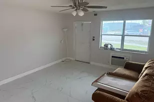 6019 Hayes St, Hollywood, FL 33024 - Photo 4