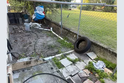 6019 Hayes Street, Hollywood, FL 33024 - Photo 2