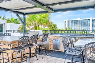 525 N Ocean Blvd, Pompano Beach, FL 33062 - Photo 42