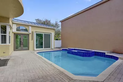 5367 NW 106th Drive, Coral Springs, FL 33076 - Photo 10