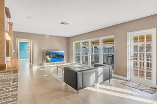 2750 SE 3rd St, Pompano Beach, FL 33062 - Photo 20