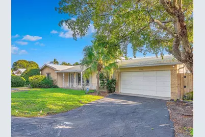 2750 SE 3rd Street, Pompano Beach, FL 33062 - Photo 1