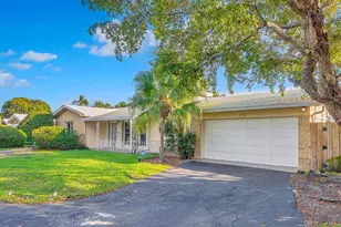 2750 SE 3rd St, Pompano Beach, FL 33062 - Photo 1