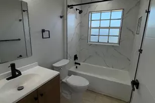 618 NE 1st St, Boynton Beach, FL 33435 - Photo 24