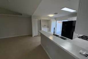 618 NE 1st St, Boynton Beach, FL 33435 - Photo 10
