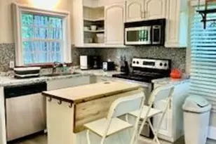 304 SE 3rd Ave, Delray Beach, FL 33483 - Photo 8