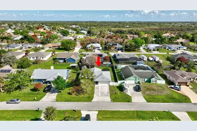 841 SE Cavern Avenue, Port Saint Lucie, FL 34983 - Photo 44