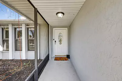 841 SE Cavern Avenue, Port Saint Lucie, FL 34983 - Photo 2