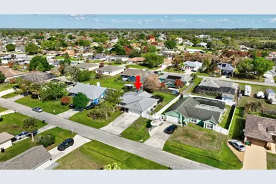 841 SE Cavern Avenue, Port Saint Lucie, FL 34983 - Photo 40