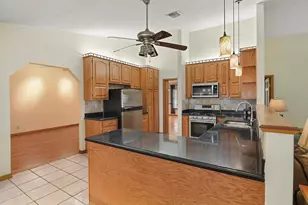 16244 E Downers Dr, Loxahatchee, FL 33470 - Photo 12