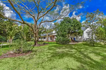 16244 E Downers Drive E, The Acreage, FL 33470 - Photo 52