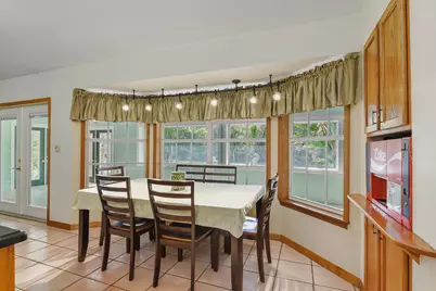 16244 E Downers Drive E, The Acreage, FL 33470 - Photo 14