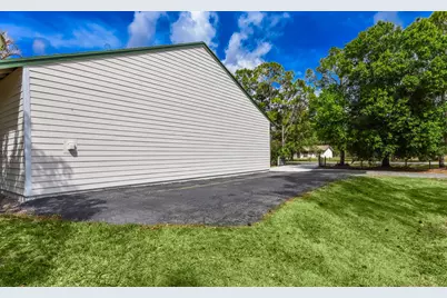 16244 E Downers Drive E, The Acreage, FL 33470 - Photo 50