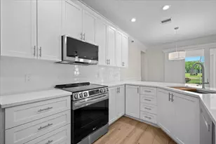 126 Barbados Dr, Jupiter, FL 33458 - Photo 6