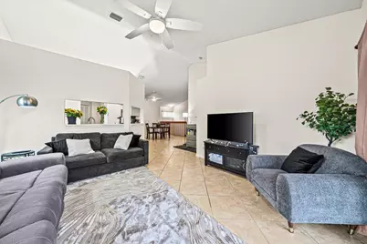 16 Via De Casas Sur #204, Boynton Beach, FL 33426 - Photo 1